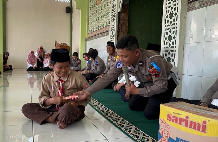 Sosialisasi Operasi Zebra Candi 2024 Polresta Cilacap di Ponpes Syafa’atul Qur’an, Fokuskan Keselamatan Berlalu Lintas